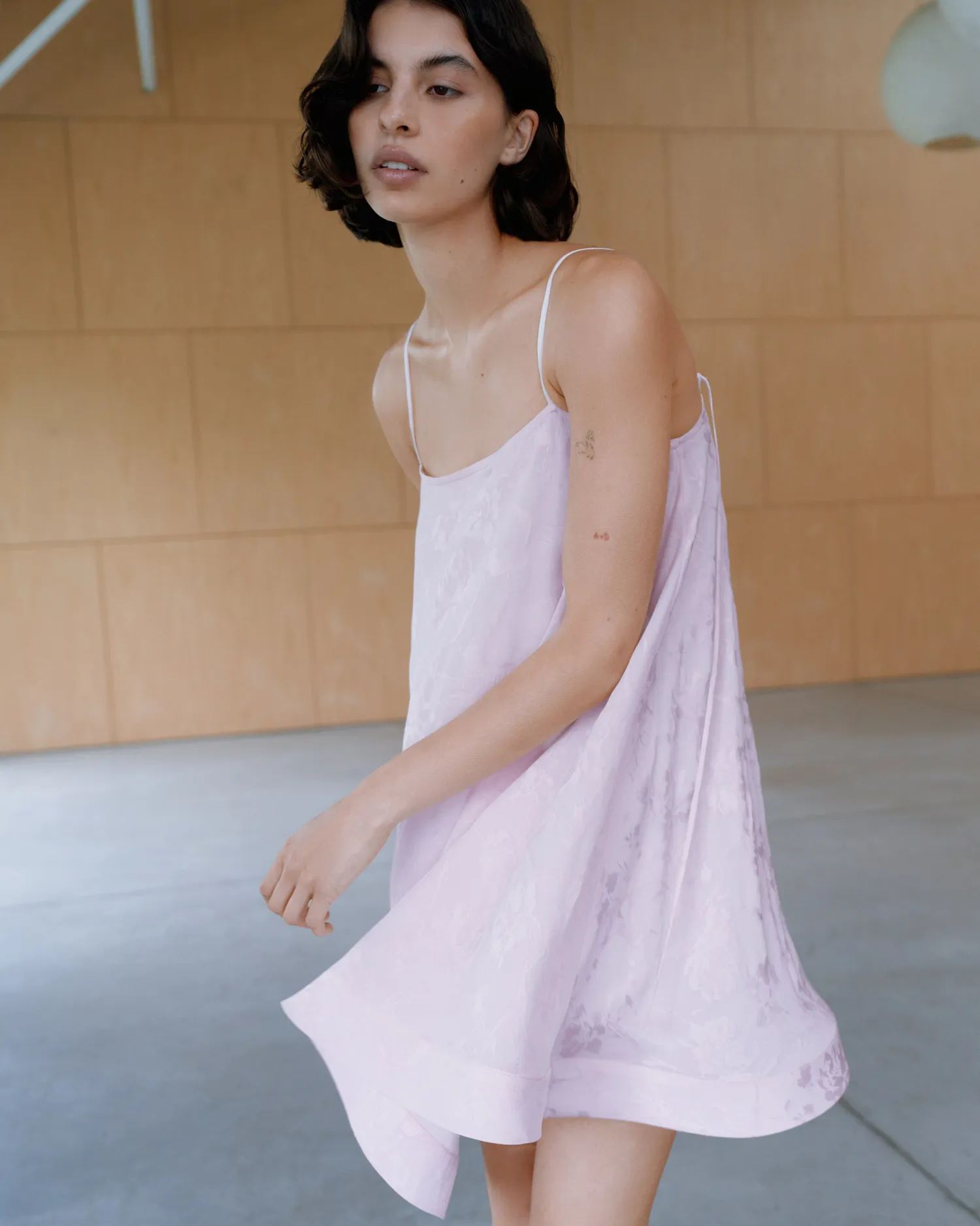 /uploads/B0042635_5d71c94661.jpg