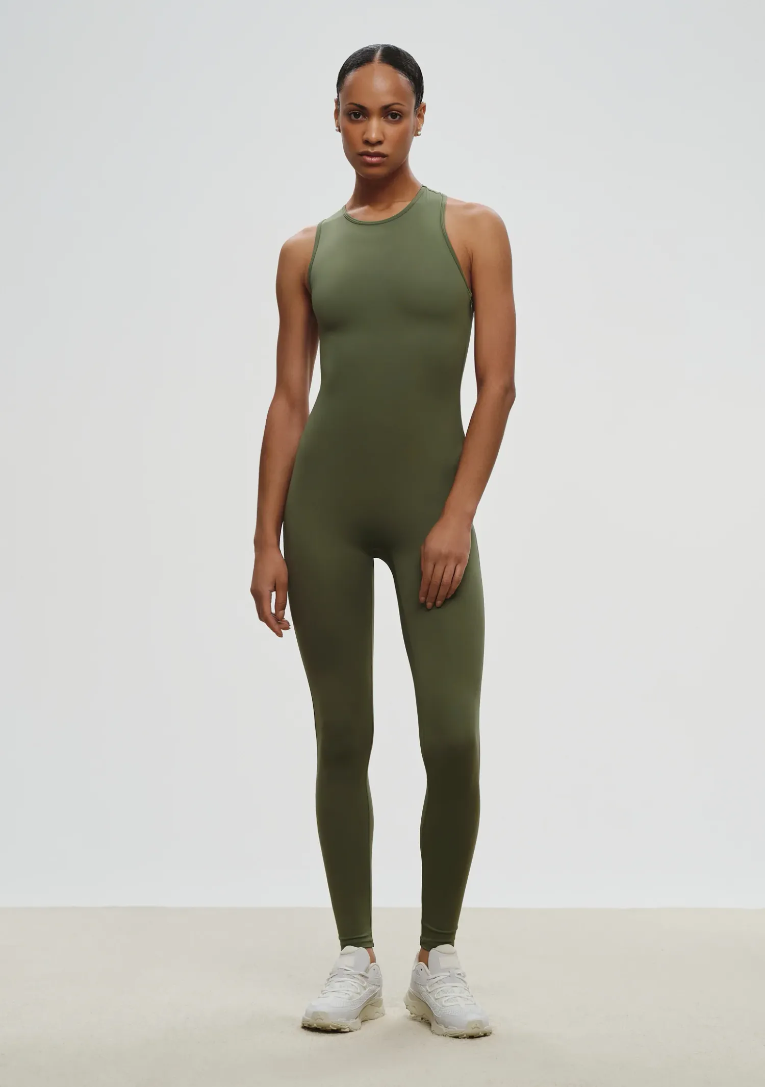 /uploads/NRB_ASL_s_Asymmetric_Leotard_in_Sage_3_9e409396f6.webp