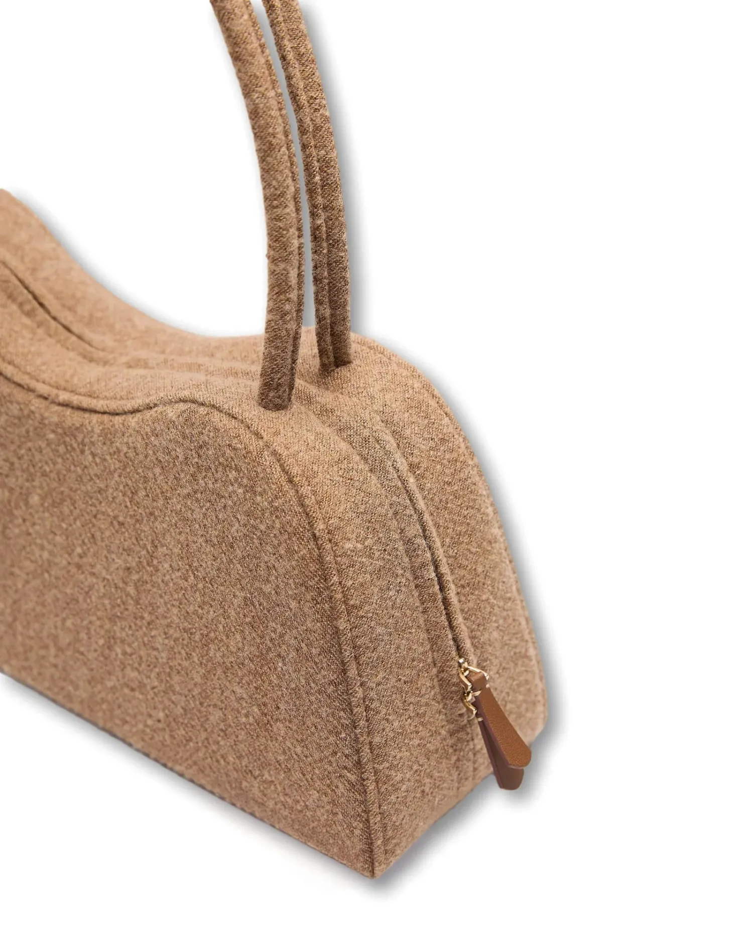 /uploads/Poelle_The_Coat13024_clipped_rev_1_430db829d5.webp