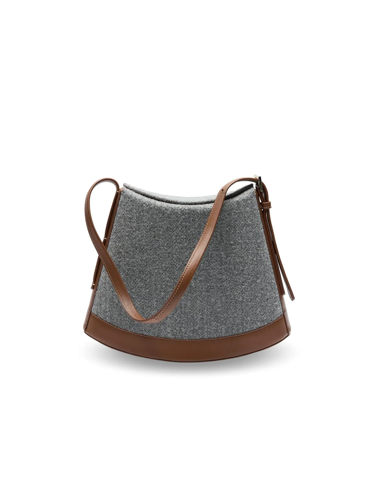 /uploads/Poelle_The_Coat13310_clipped_rev_1_b4a04d894b.webp