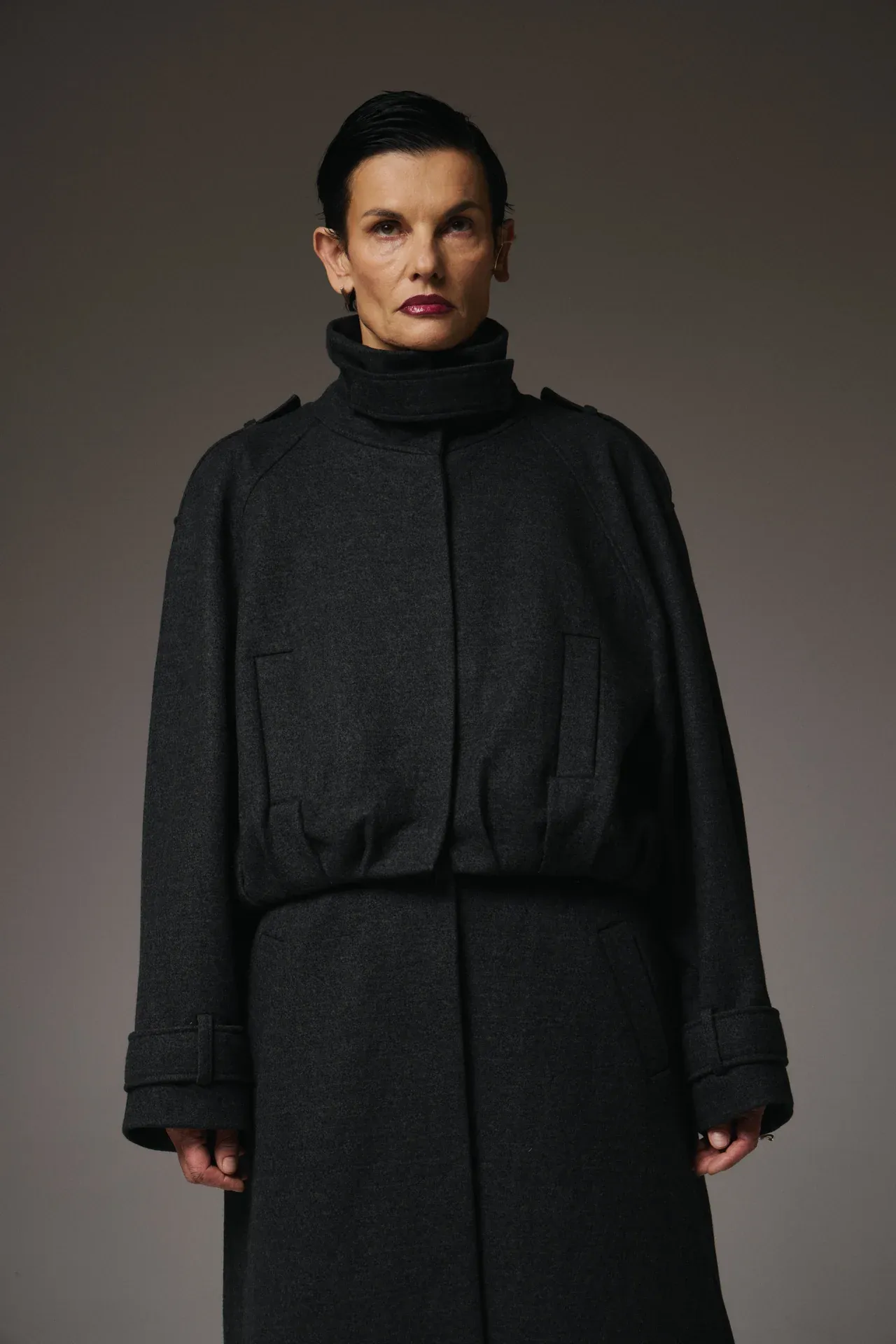/uploads/This_Transformable_Wool_Bomber_Coat_redefines_versatility_with_modern_1807cca7f6.webp