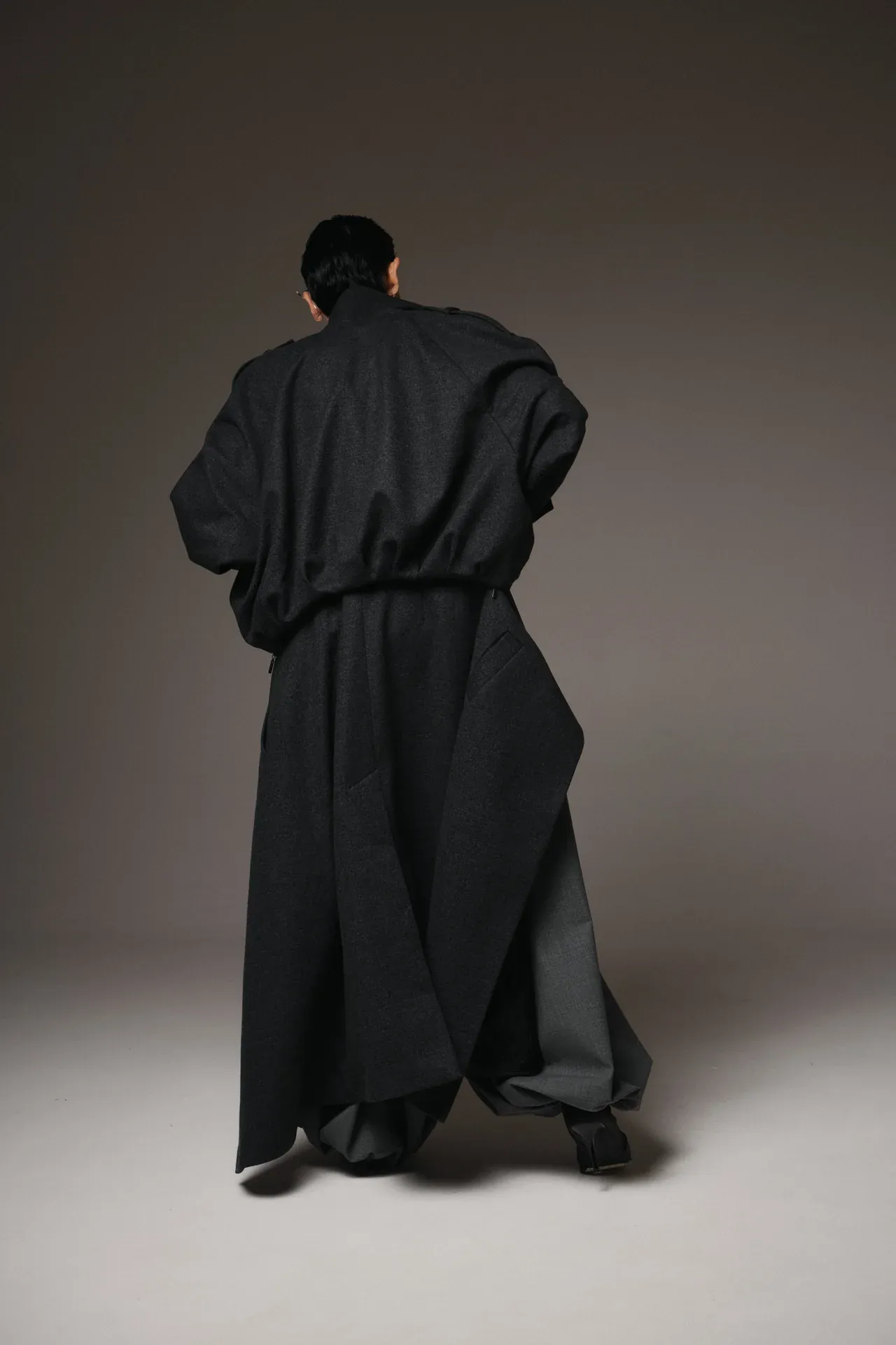 /uploads/This_Transformable_Wool_Bomber_Coat_redefines_versatility_with_modern_tailoring_d81a7b82ea.webp