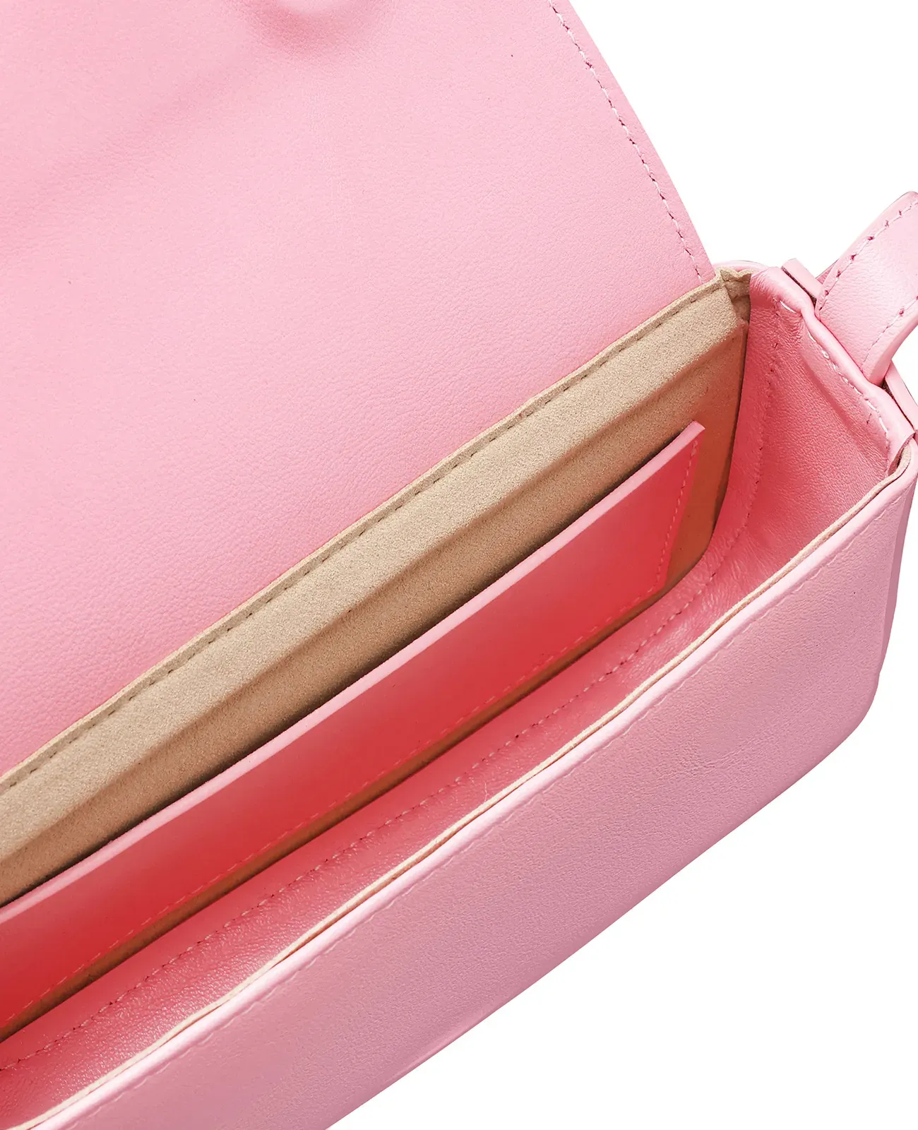 /uploads/bg105minis_resort_12_jpg_c627853b0a.webp