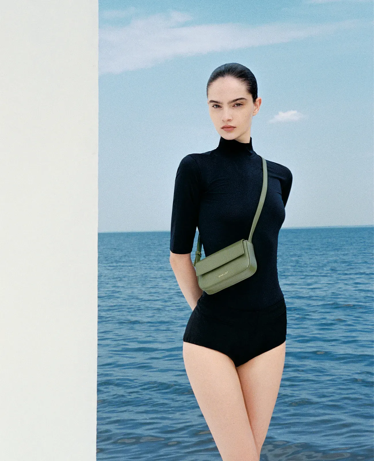/uploads/bg105minis_resort_18_jpg_ee35e1482d.webp