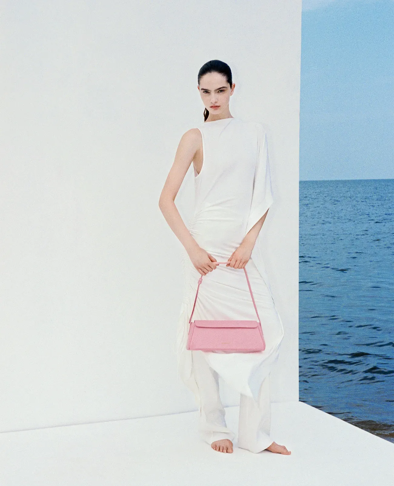 /uploads/bg211_resort_15_jpg_6aeee3afc9.webp