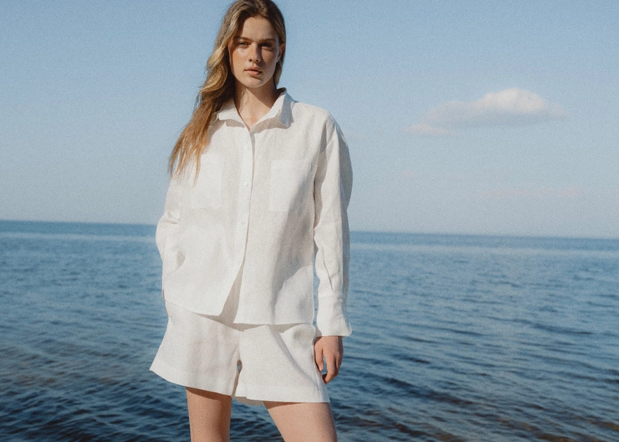 Льняні шорти на резинці product image