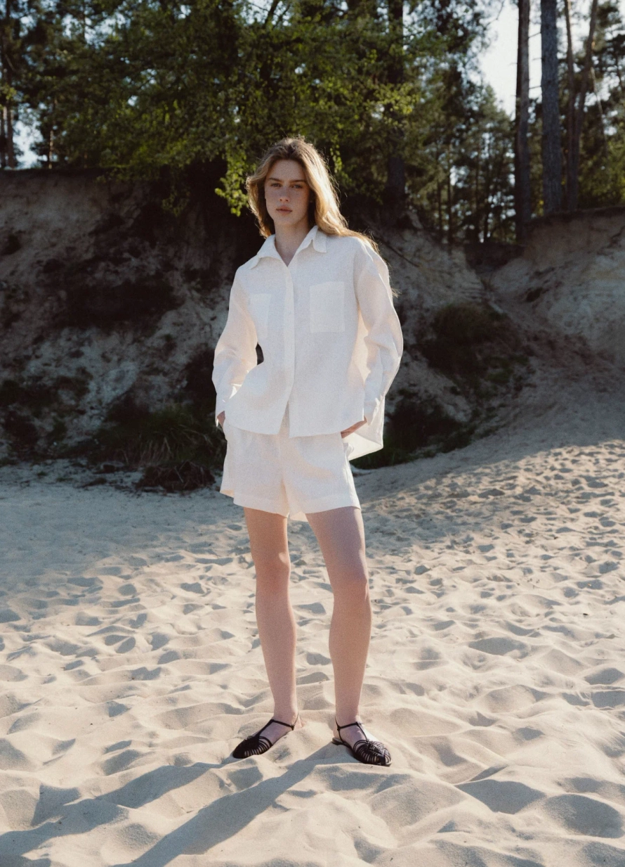 Льняна сорочка з кишенями product image