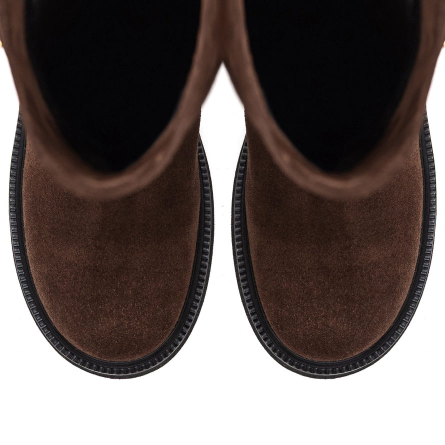 /uploads/Tilia_Brown_1_d0036efa2c.jpg_